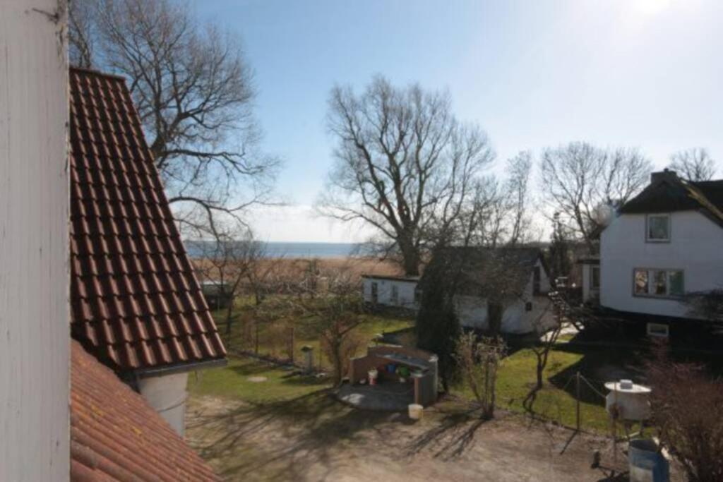 Lacky - Kleines Familienreihenmittelhaus In Grieben Hiddensee 外观 照片